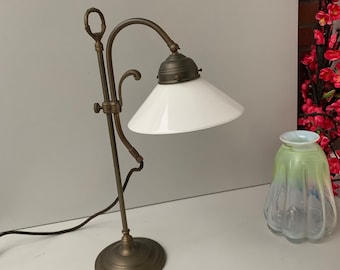 Vintage Lampe Tischlampe Antikstil 70er