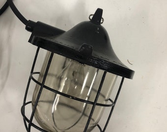 Loft Fabriklampe Bunkerlampe Wand Wandlampe LAMP CCCP Halterarm XL Polam 125. Loft Fabriklampe Bunkerlampe Wand Wandlampe LAMP CCCP Halterarm XL Polam 125.