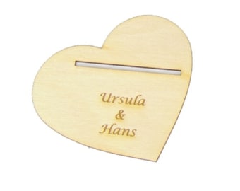 Heart underplate clover leaf engraving