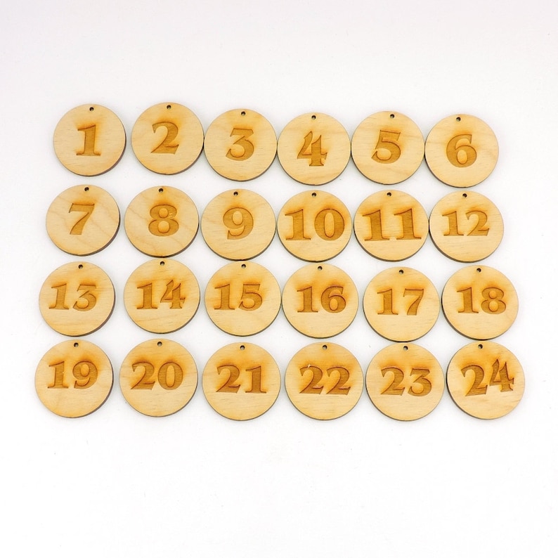 24 Adventskalender Zahlen Aus Holz - Klammern Mit Zahlen 1-24 Zum Basteln