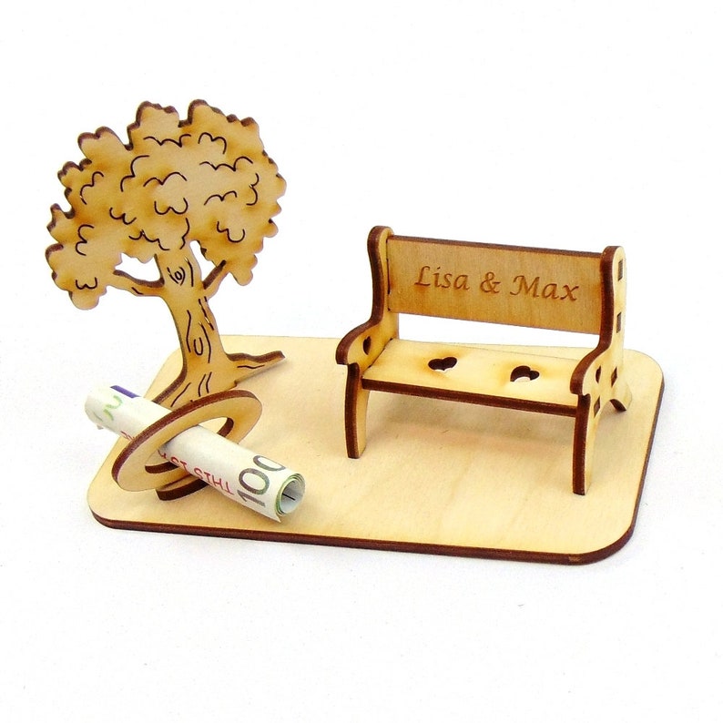 Geschenk zum Geburtstag Happy Birthday Große Bank mit Schild ,Leben ist zu kurz für irgendwann, Geld, Kleine Gartenbank mit Baum Kl Bank EigeneGravur