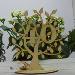 Tree with birthday number (anniversary number) 40 and engraved foot with congratulations