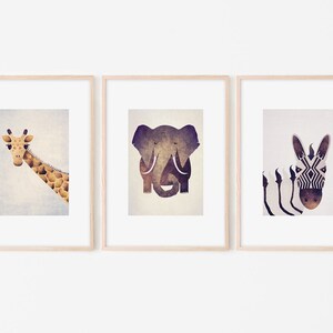 Set of 3 - Safari Animals Nursery Prints - Nursery Animals Art - Nursery Decor - Safari Wall Art - Baby Decor - Elephant - Giraffe - Zebra
