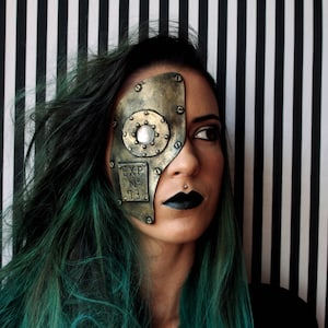 Bionic eye - Etsy France