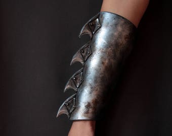 Post apocalyptic bracer / wristband. armor like, fake metal made with EVA foam. blades warrior costume LARP. Distressed weathered look style