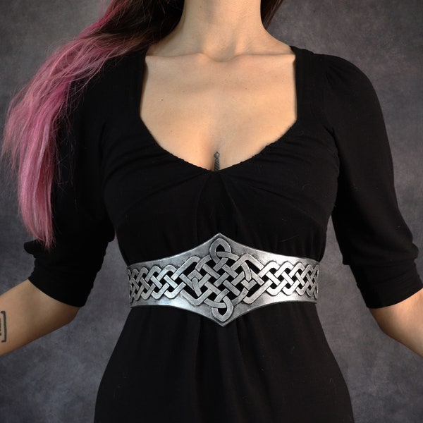 FIDAH - Celtic waist belt. alternative Accessory gift for fantasy clothing or for a unique wedding. available in PLUS SIZE. not real metal!