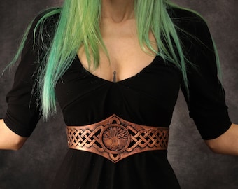 FIDAH YGGDRASIL- Celtic waist belt . not real metal, made with eva foam. alternative Accessory for a unique wedding. available in PLUS size