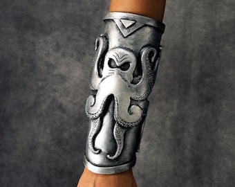 cthulhu (octopus)  steampunk bracer/ bracelet/ wristband. Armor like, fake metal. steampunk post apocalyptic fantasy costume