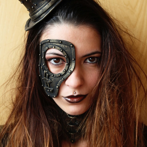 Masque steampunk / post-apocalyptique. faux métal. Costume de cyborg / robot. Costume steampunk pour Halloween et événements