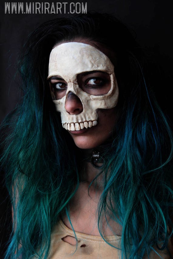 skull latex prosthetic mask