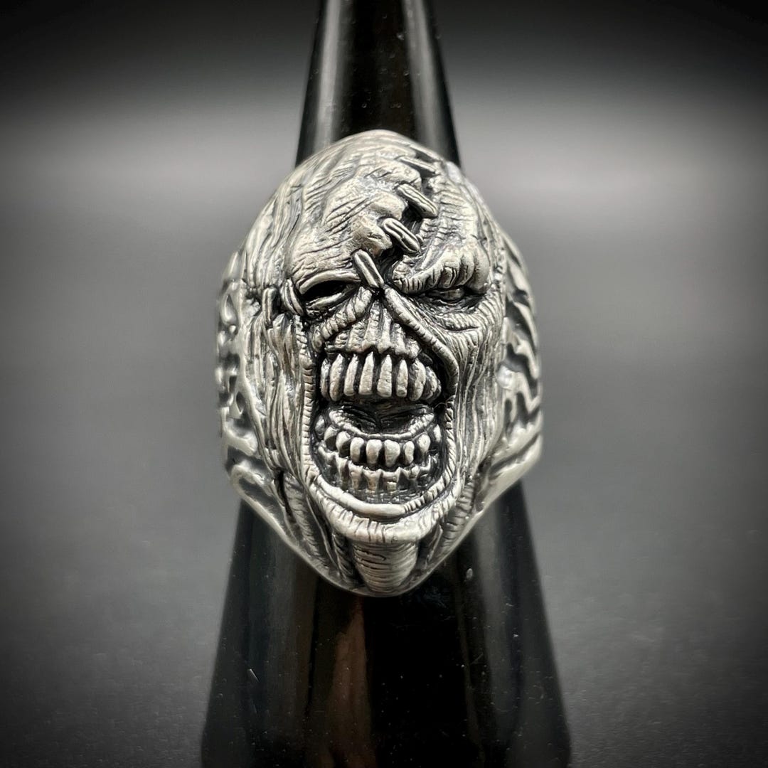 Nemesis　指輪　世界に一点物 Nemesis Resident Evil 3 Anello- Gaming Jewelry- Resident Evil
