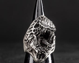 ヴェノムリング - Etsy 日本