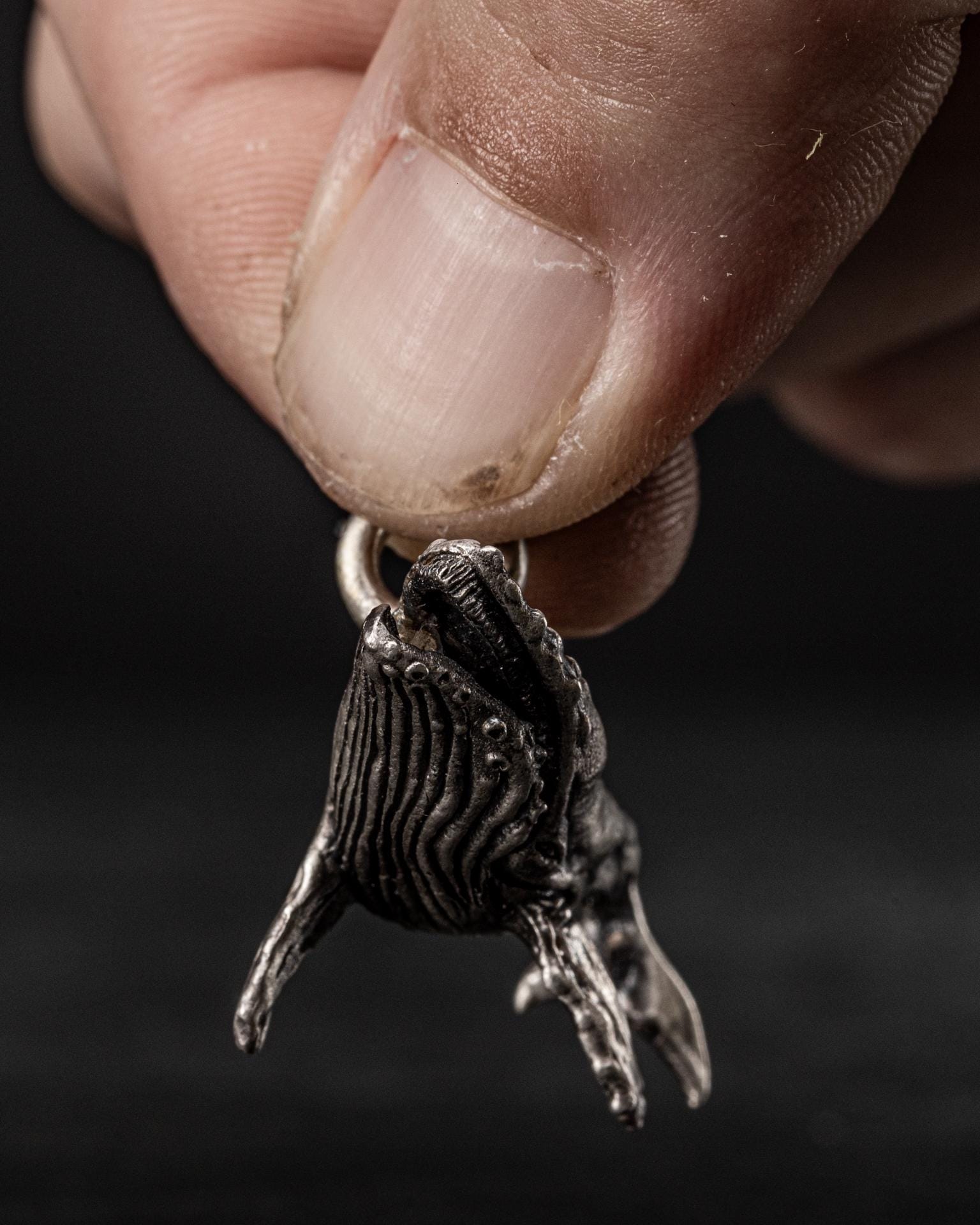 ザトウクジラ - ペンダント - Etsy 日本