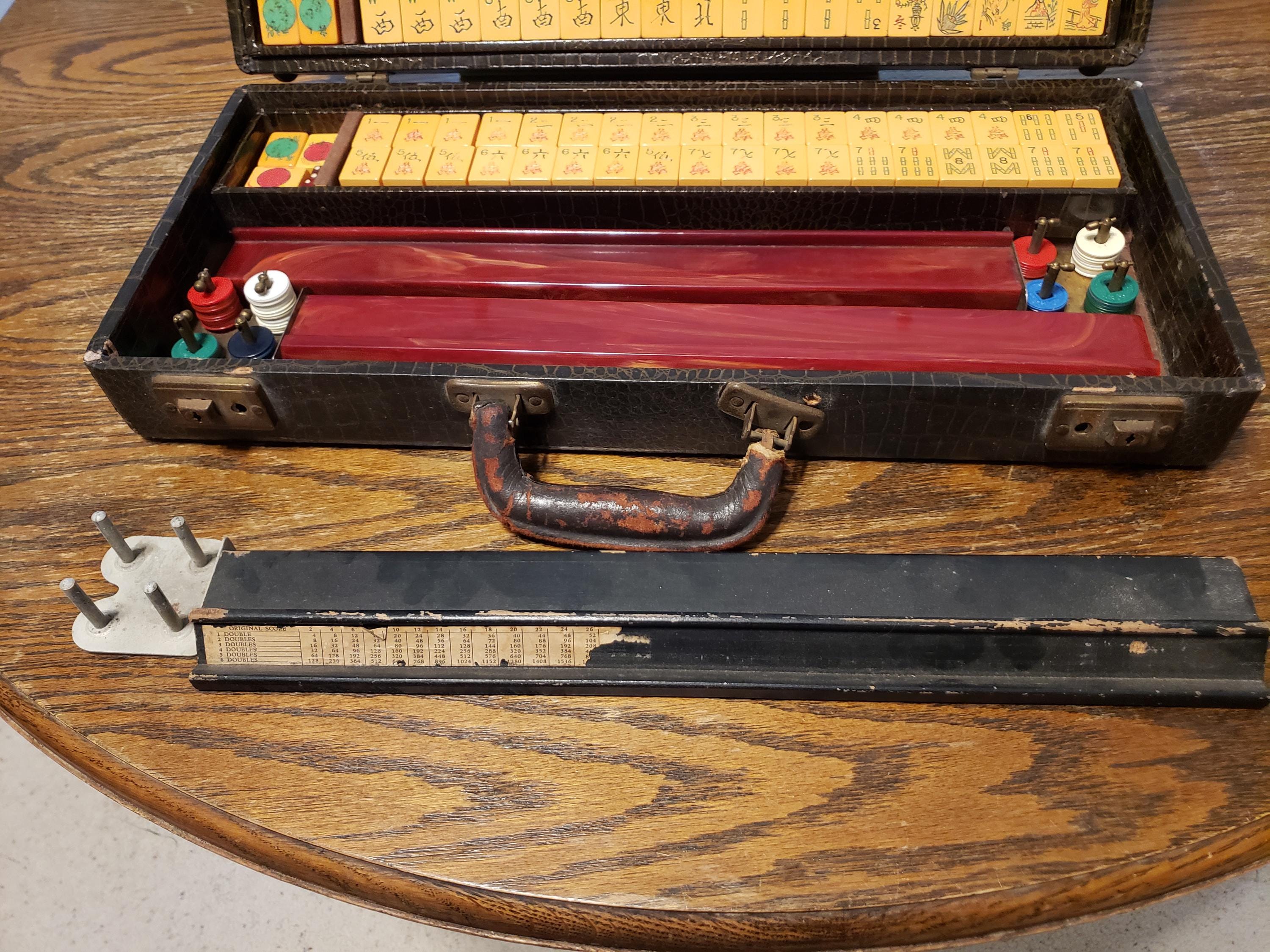 Vintage Mah Jong Set Butterscotch Bakelite Tiles & 4 Bakelite Racks - Etsy