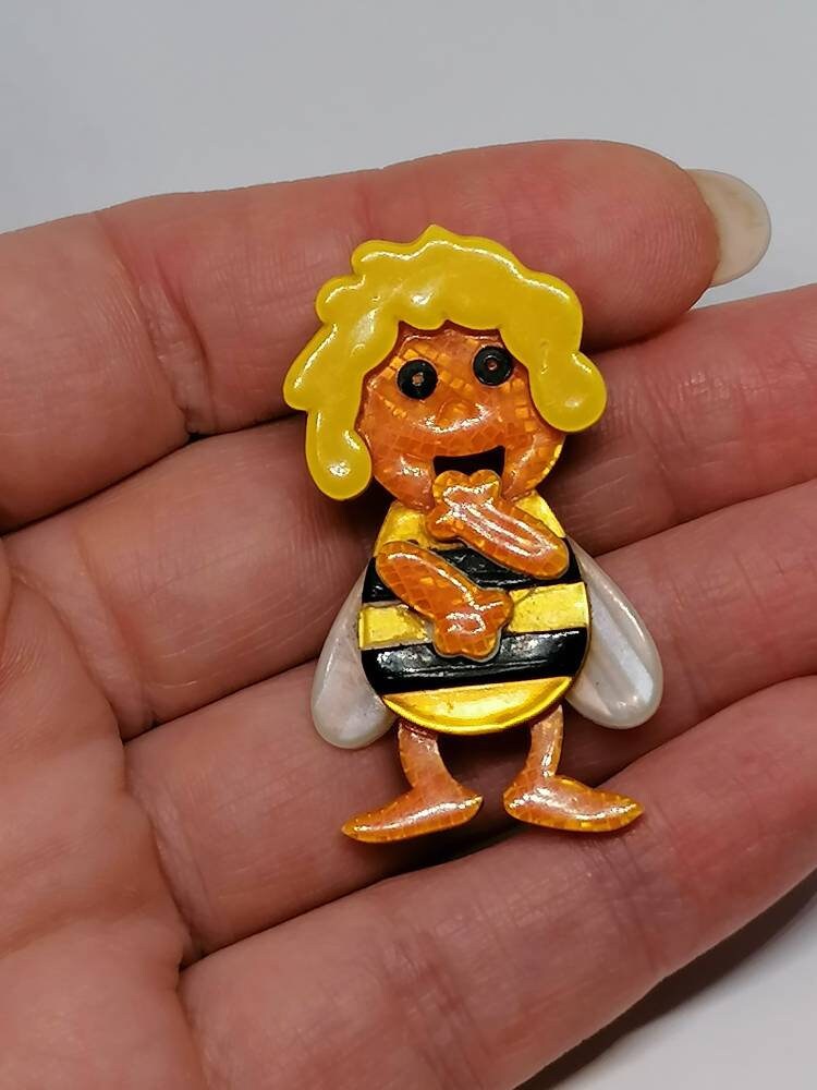 Broche Ancienne Signée LEA STEIN - Motif Maya L'abeille, Plastique, Jaune, Rare Et Vintage