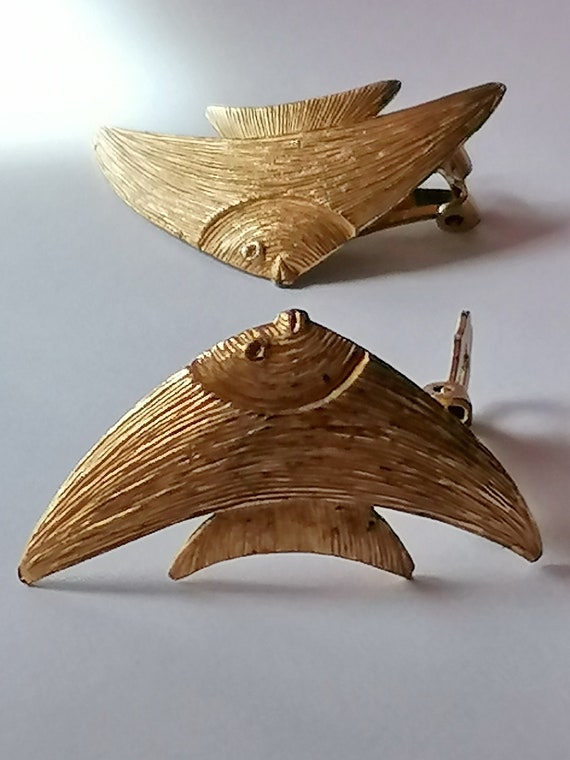 Guy Laroche Clips vintage earrings
