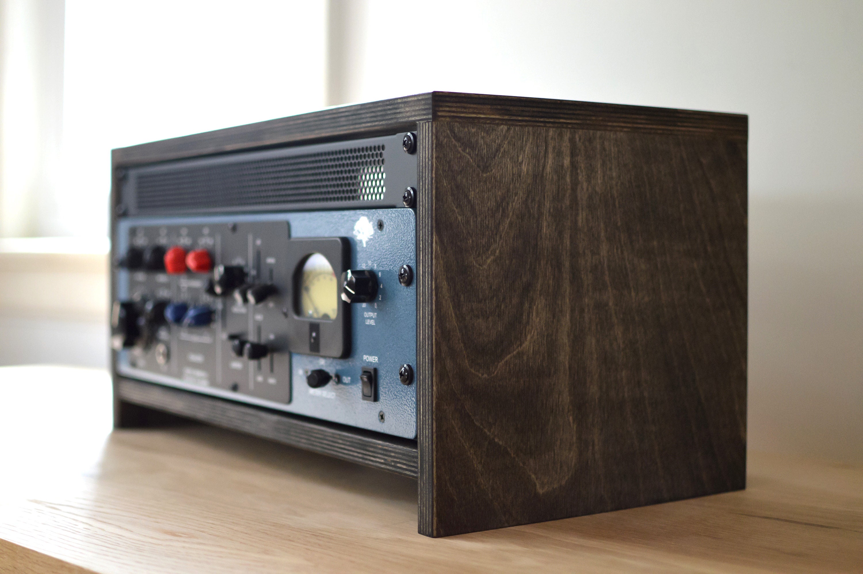 4U スタジオラック STBR-4SL-DIY-4U-Angled-Desktop