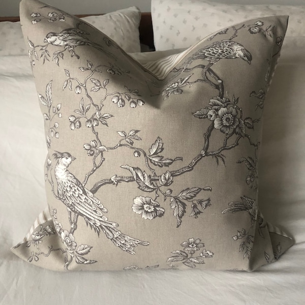 Vintage français, housses de coussin beige, toile de jouy taupe, housse de coussin en lin, coussin à coutil beige, décor vintage