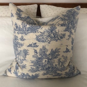 French vintage cushion cover - Blue toile de jouy - French country pillow - blue pillow cover -  blue cushion - vintage decor