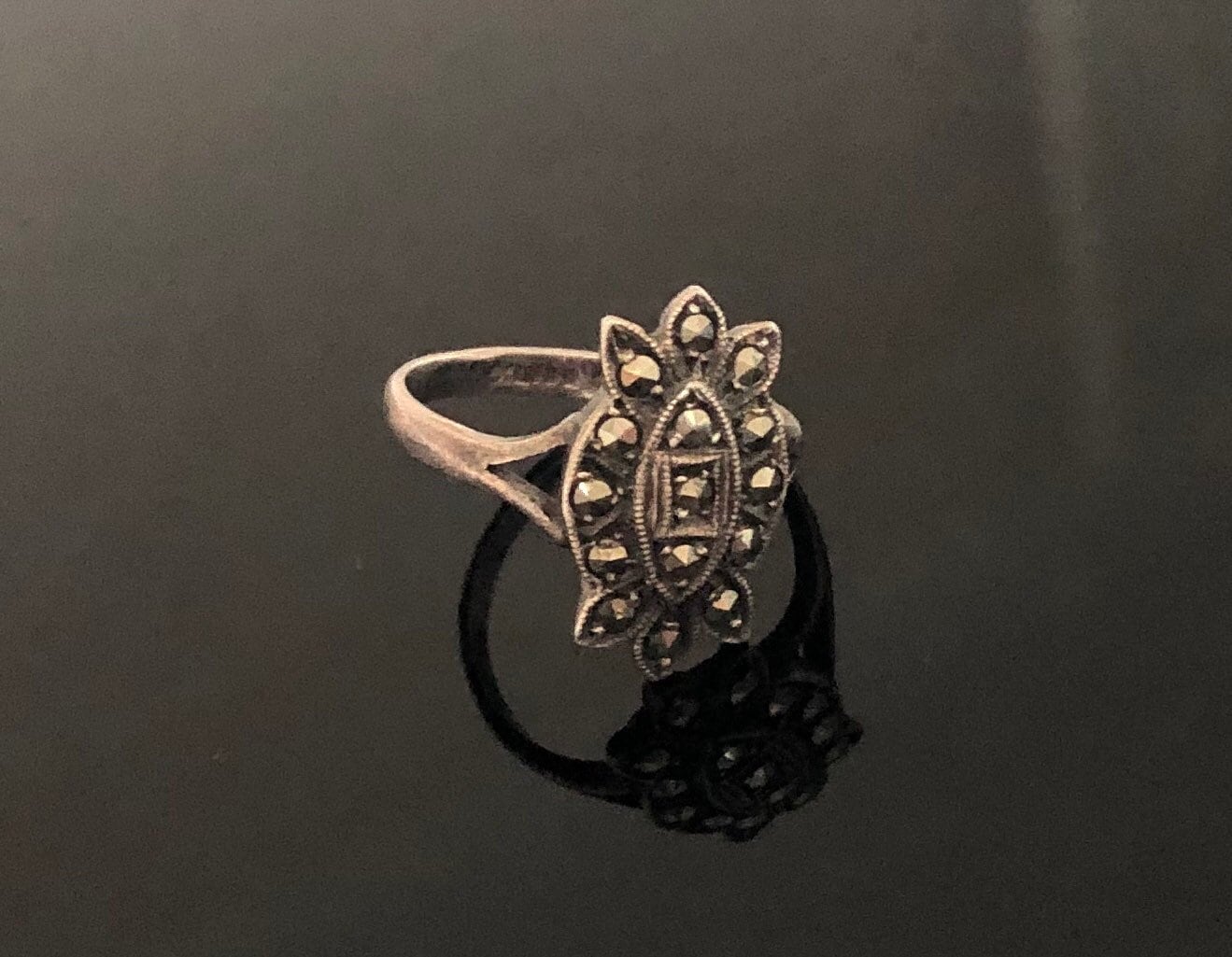 Art Deco Sterling Silver Ring - Antique Jewellery