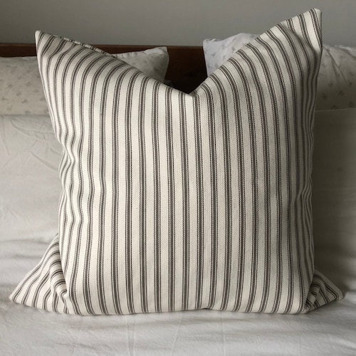 hm home pillows