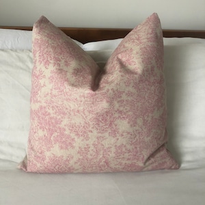 French country pillow cover, vintage linen bedding, pink toile de jouy, french linen bedding, farmhouse decor, vintage decor, pink cushions