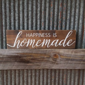 Geluk is zelfgemaakt rustiek houten bord Gelukbord Zelfgemaakt houten bord Keukendecoratie Keukenbord Teruggewonnen hout Inwijdingsfeestgeschenk