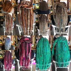 Puede incluir: Un collage de diez imágenes que muestran diferentes estilos de rastas sintéticas. Las rastas están hechas con varios colores y texturas, incluyendo marrón, blanco, gris, rosa, verde y azul.