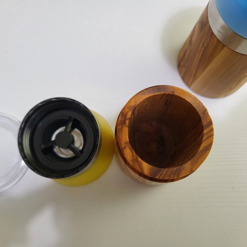 Set of 2 Small Grinders for Salt and Pepper from Olive Wood with ceramic mechanism Perfect Gift Yellow and Blue image 6