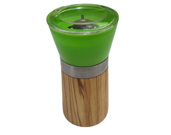 Small Olive Wood Grinder for Salt / Pepper from Olive Wood with ceramic mechanism - Perfect Gift - Green - #Z57