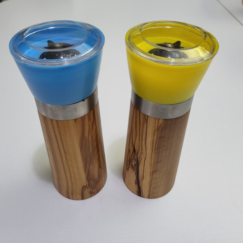 Set of 2 Medium Grinders for Salt and Pepper from Olive Wood with ceramic mechanism Perfect Gift Blue and Yellow image 3