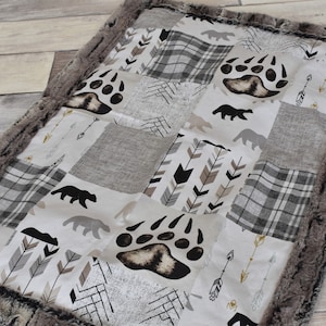 Bear Baby Blanket - Brown Bear Blanket - Woodland Blanket - Bear Baby Shower - Bear Nursery - Bear Baby Gift - Bear Crib Blanket - Bear Gift