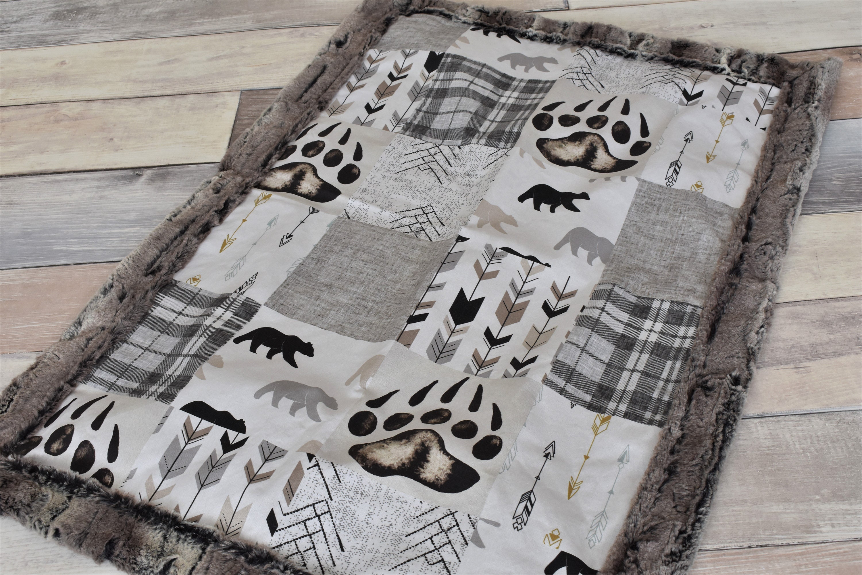 Bear Baby Blanket - Brown Bear Blanket - Woodland Blanket - Bear Baby Shower - Bear Nursery - Bear Baby Gift - Bear Crib Blanket - Bear Gift