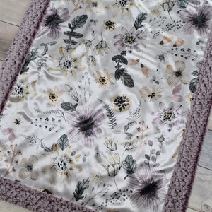 Satin Flower Baby Blanket - Flower Baby Blanket - floral Baby Blanket - Purple flower Baby Blanket - Minky Baby Blanket - Satin Blanket