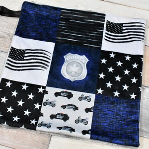 Amore della polizia Mini coperta della polizia Amore del poliziotto Amore delle forze dell'ordine Regalo del bambino della polizia Coperta di sicurezza della polizia Amore Minky Lovey immagine 2