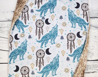 Couverture loup - prête à être expédiée - couverture bébé loup - cadeau bébé loup - couverture loup bleu - couverture animal - couverture Minky - chambre de bébé loup