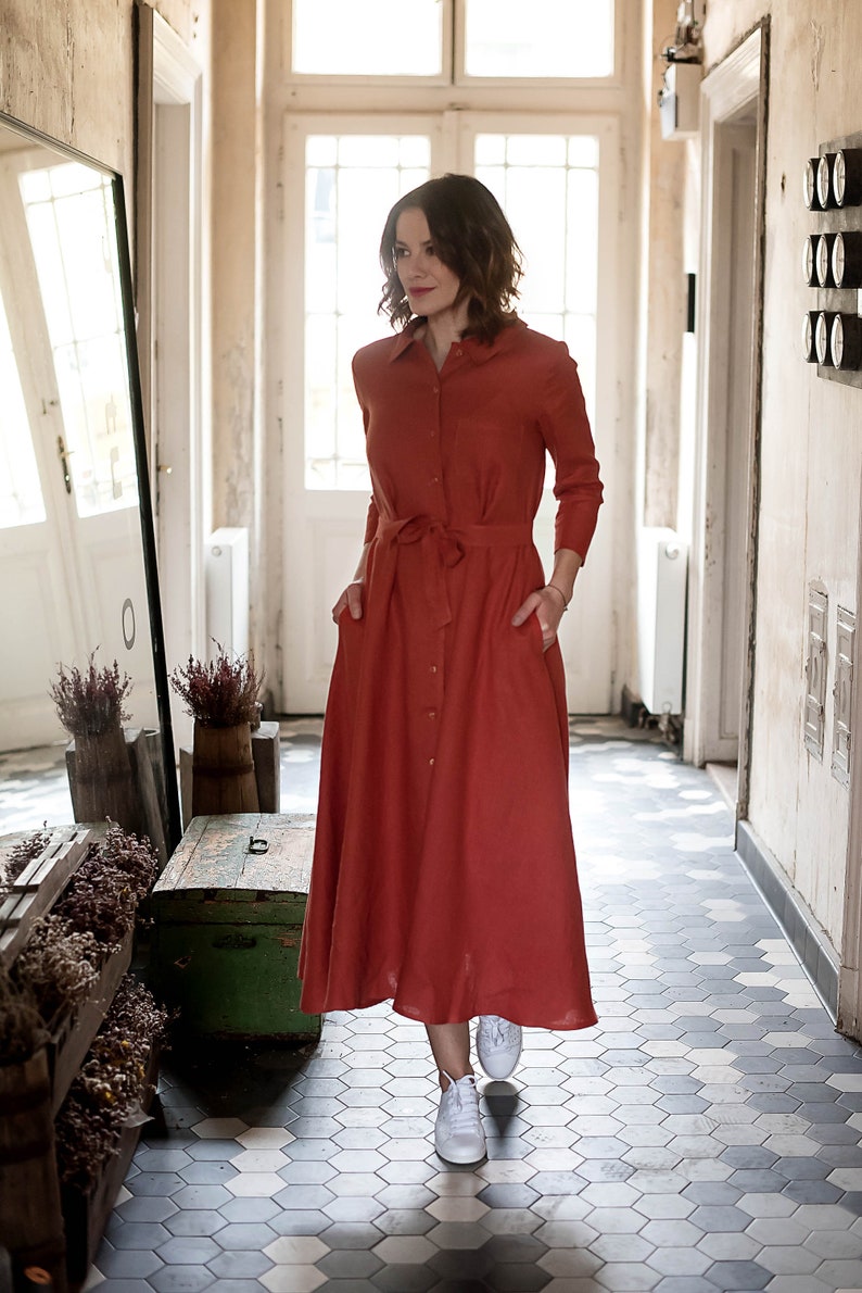 Long linen dress with buttons, collar and belt image 5