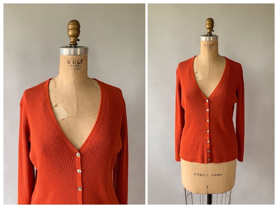 Vintage 1990s orange ribbed knit button down fitte