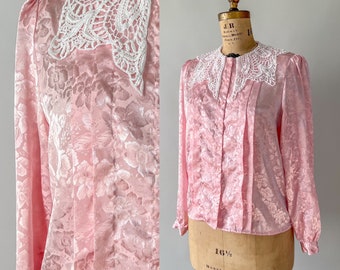 Vintage 80s Top, 1980s Pale Pink Floral Jacquard Lace Bertha Collar Pleated Silky Blouse, Victorian Style Button Down Shirt, Medium Large