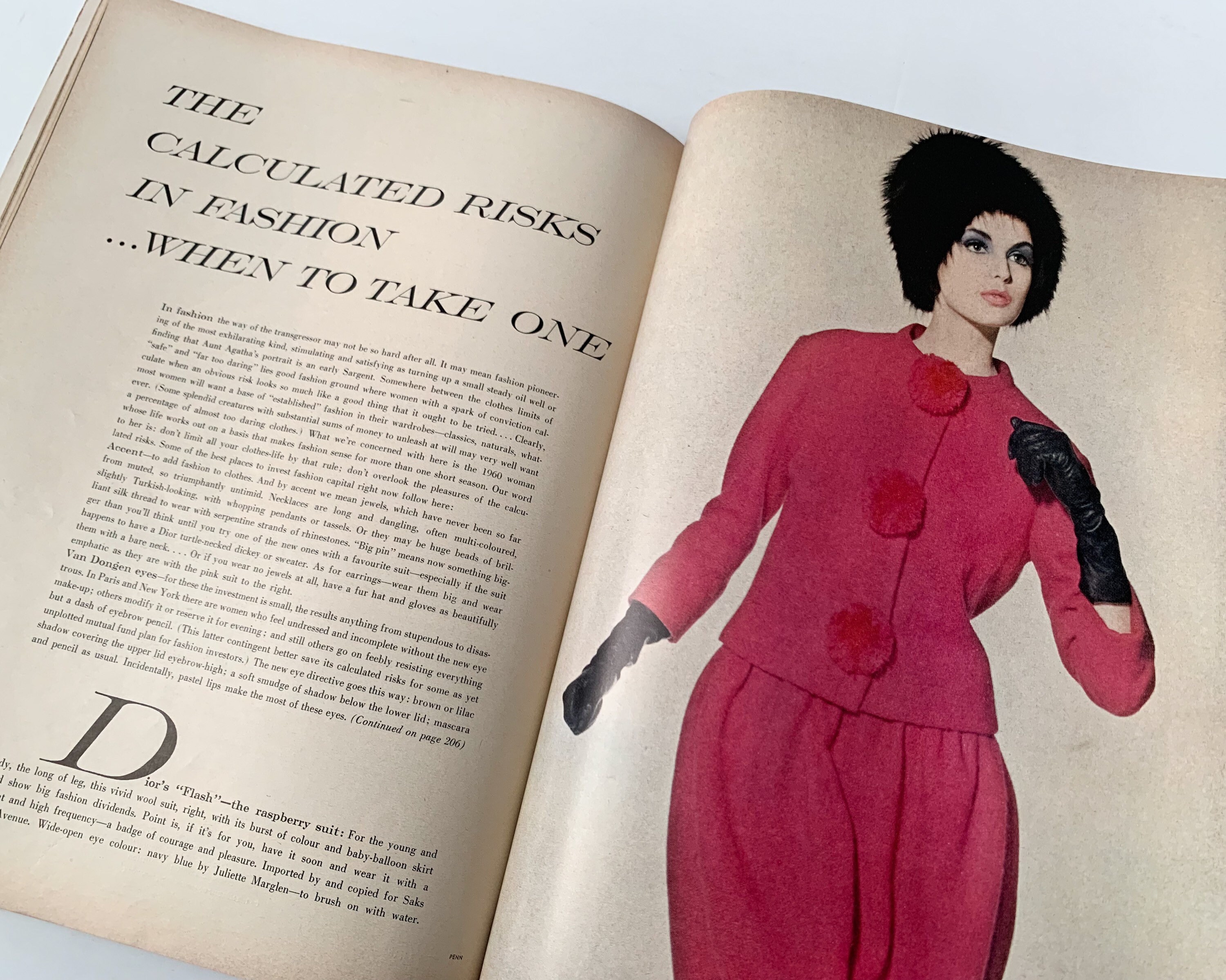 Vintage Vogue Magazine, October 15 1960