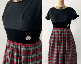 Vintage 50s Dress, 1950s 1960s Black Wool Velvet Red Gray Plaid Taffeta Full Skirt Holiday Christmas, Rhinestone Pin, Medium M, 28 Waist