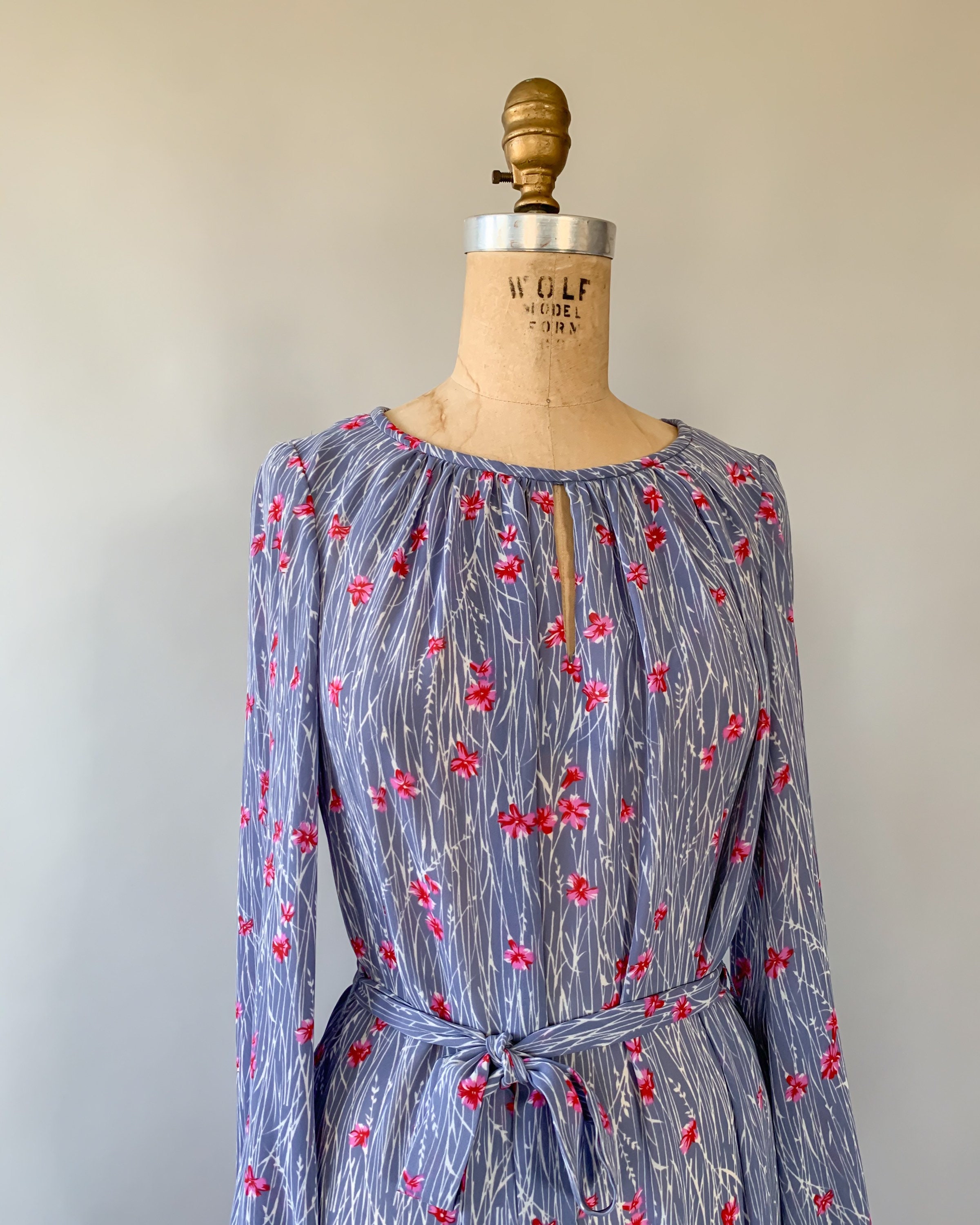Vintage 1970s lavender floral sheer chiffon midi dress Small XS S M