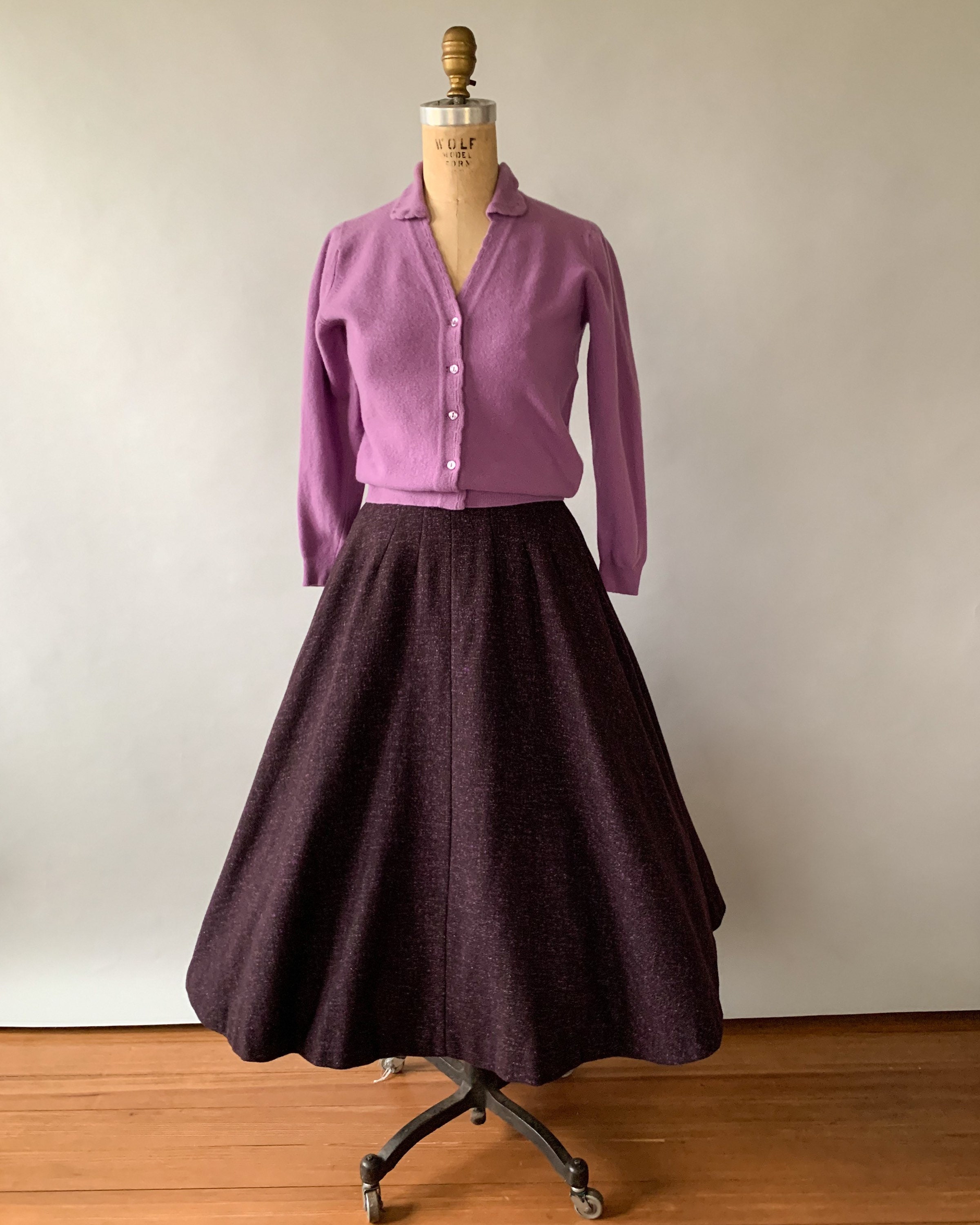 Vintage 1950s purple lambswool collared sweater / Small S Medium M