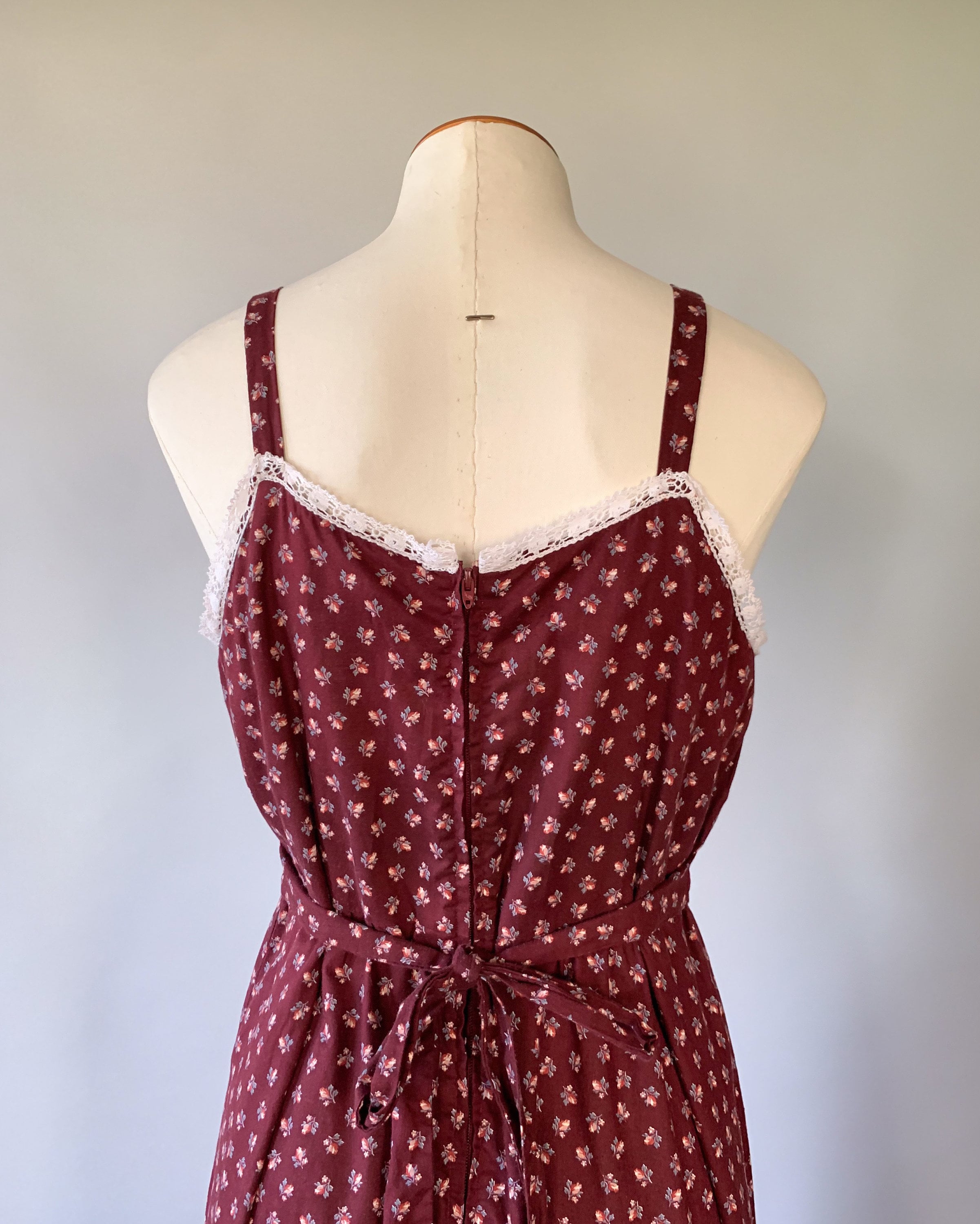 Vintage 1970s Gunne Sax style burgundy floral calico lace trim prairie ...