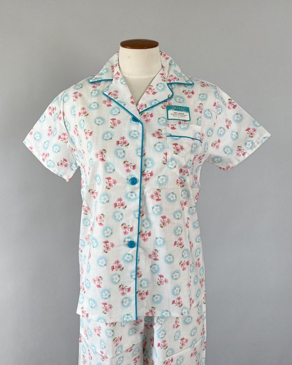 Vintage 60s Pajamas, 1960s Deadstock Kickaway Whi… - image 3