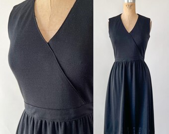 Vintage 70s Dress, 1970s David Warren Black Wool Knit Surplice Neck Dress, Sleeveless Faux Wrap Fit And Flare Midi LBD, Extra Small XS S