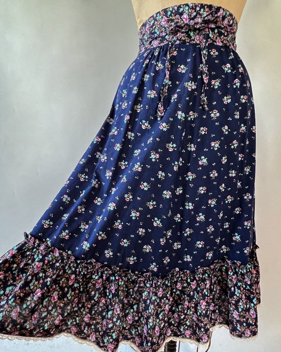 Vintage 1970s skirt, 1970s navy blue prairie skir… - image 3