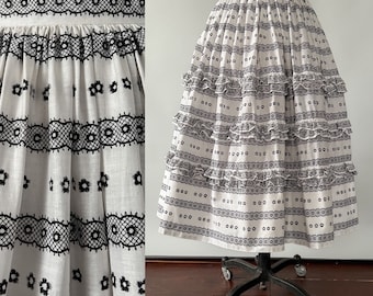 Vintage 50s Skirt, 1950s Black Floral Off White Cotton Full Skirt, Trompe L'oeil Lace Novelty Print Ruffled Trim Midi, Small S 26 Waist