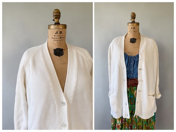 Vintage 1980s 1990s winter white ribbed oversized