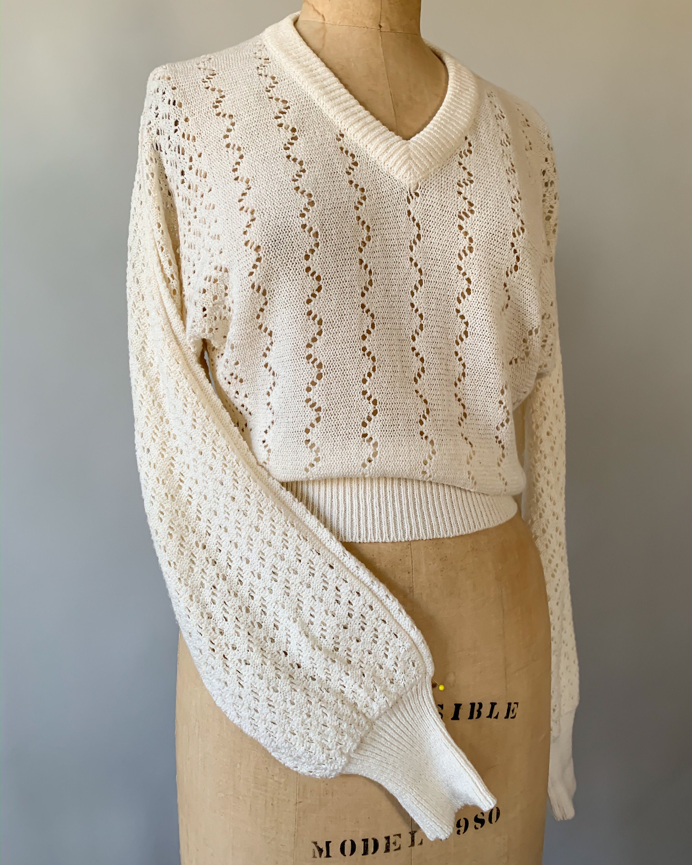 Vintage 1970s cream pointelle knit cropped balloon sleeve sweater Extra ...